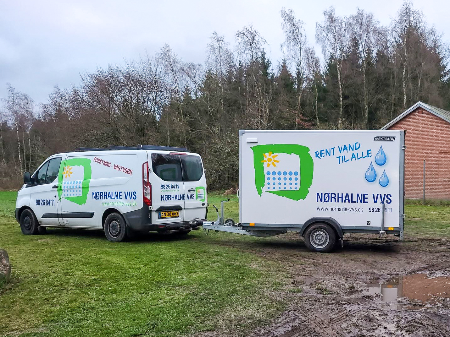 Servicevogn og trailer fra Nørhalne VVS.
